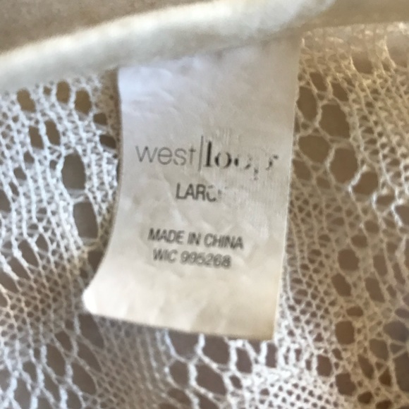 Brand:West loop. mini length and white floral pretty net top. - Picture 3 of 6